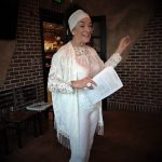 Nancy teaching class about elevator speeches